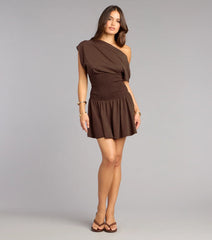 Effortlessly Done One Shoulder Dress