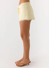 Get No Sleep Mini Skort - Butter Yellow
